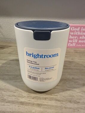 brightroom Swing-Top Wastebasket - White with Blue Lid